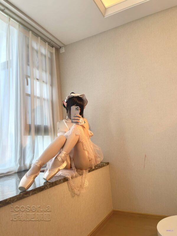 Vol.055-呵烟阿奈(小仓千代w) [更新至 139 期]-撸啊撸LoL