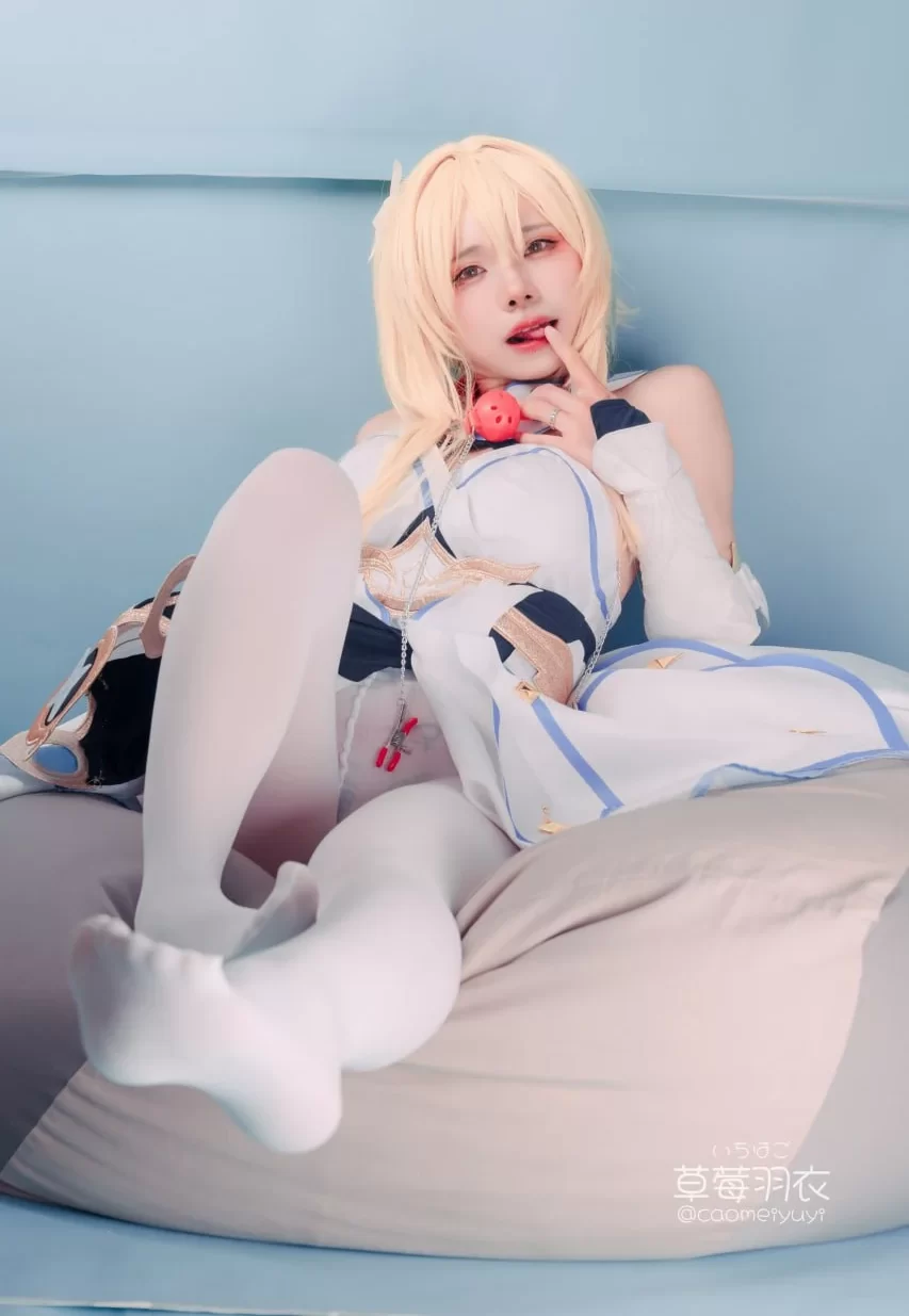 草莓羽衣 Cosplay写真图包网盘资源合集下载