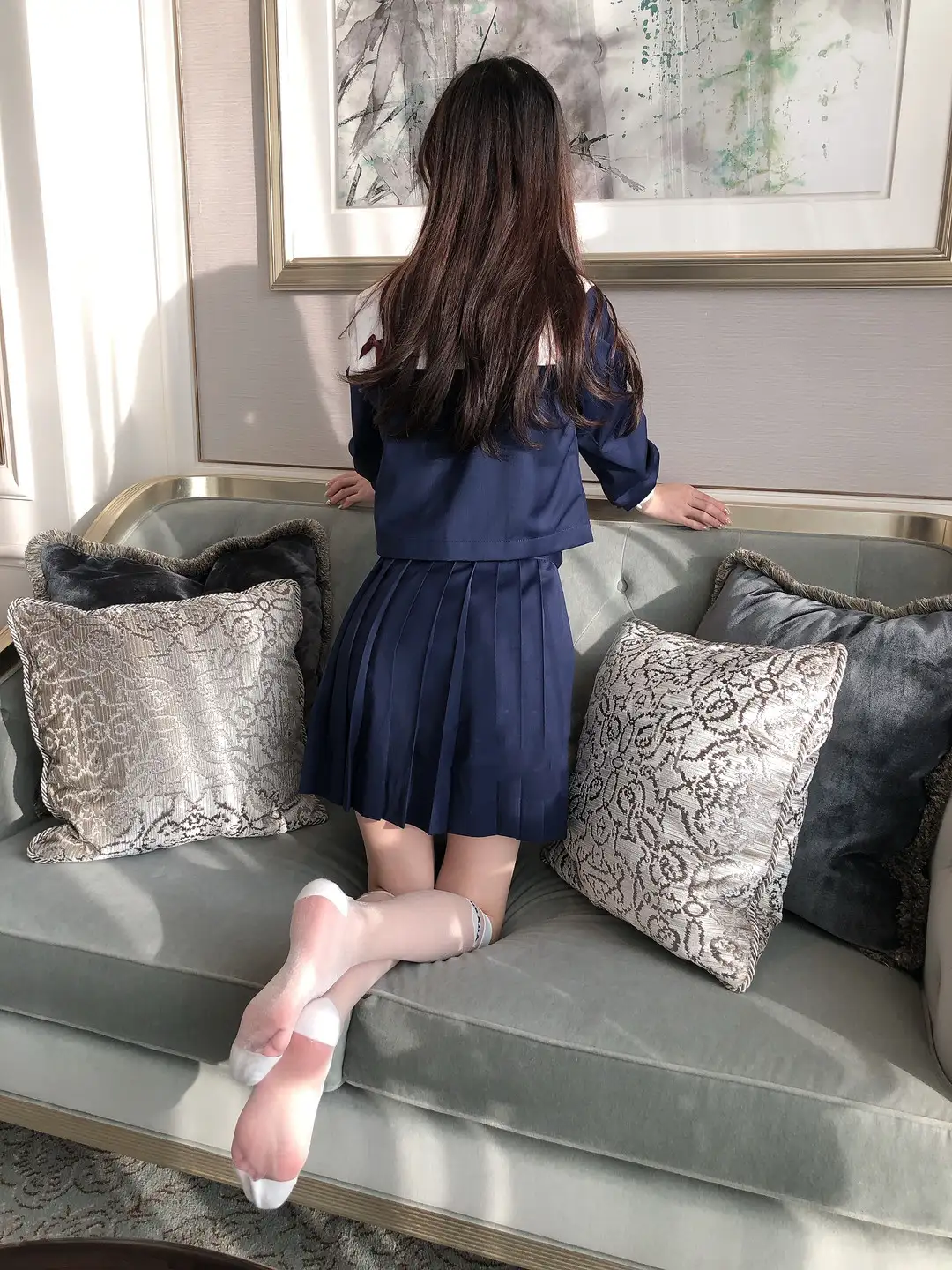 Chloe霏霏 丝袜大长腿写真资源合集下载