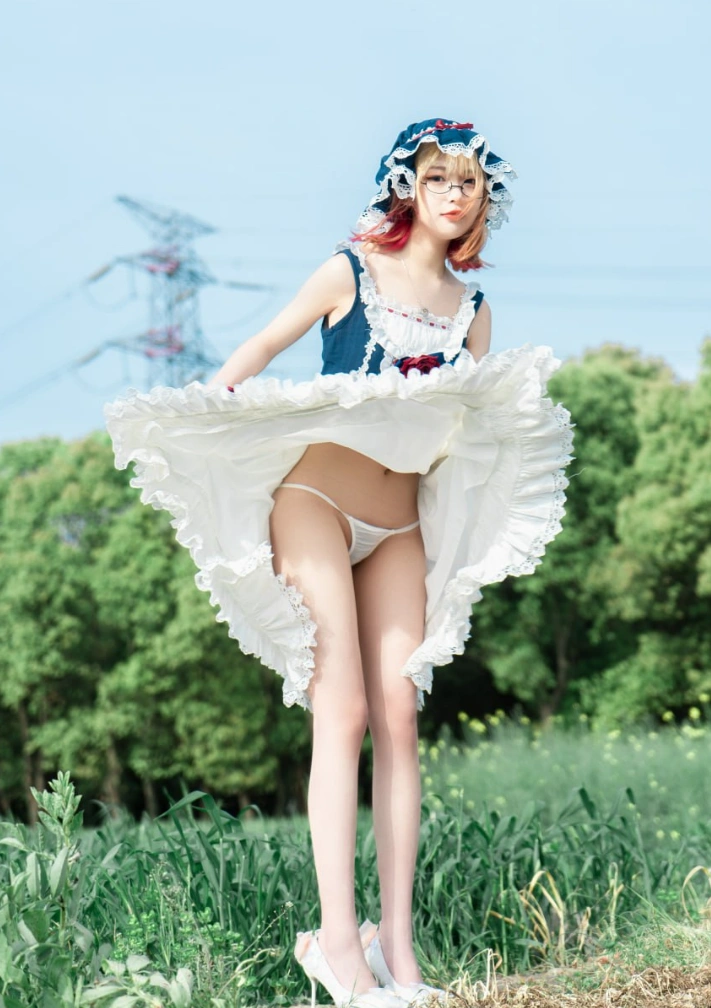 梨瑾瑾 Cosplay内裤诱惑高清美图写真合集下载