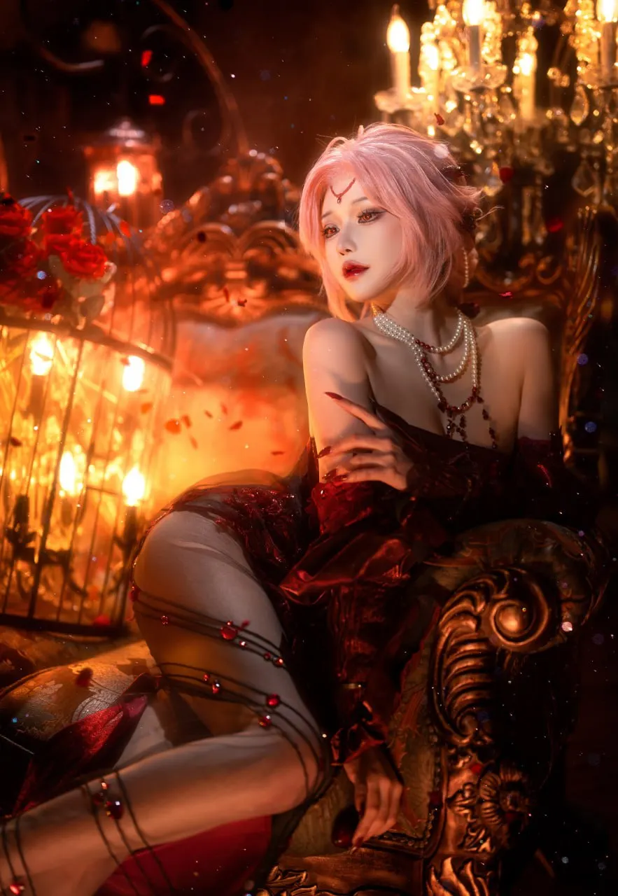 露儿大魔王 微博coser写真图集合集下载