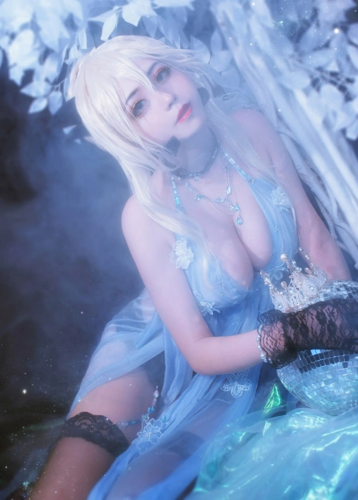 塔塔_Lo1iTa Cosplay写真图集大全下载