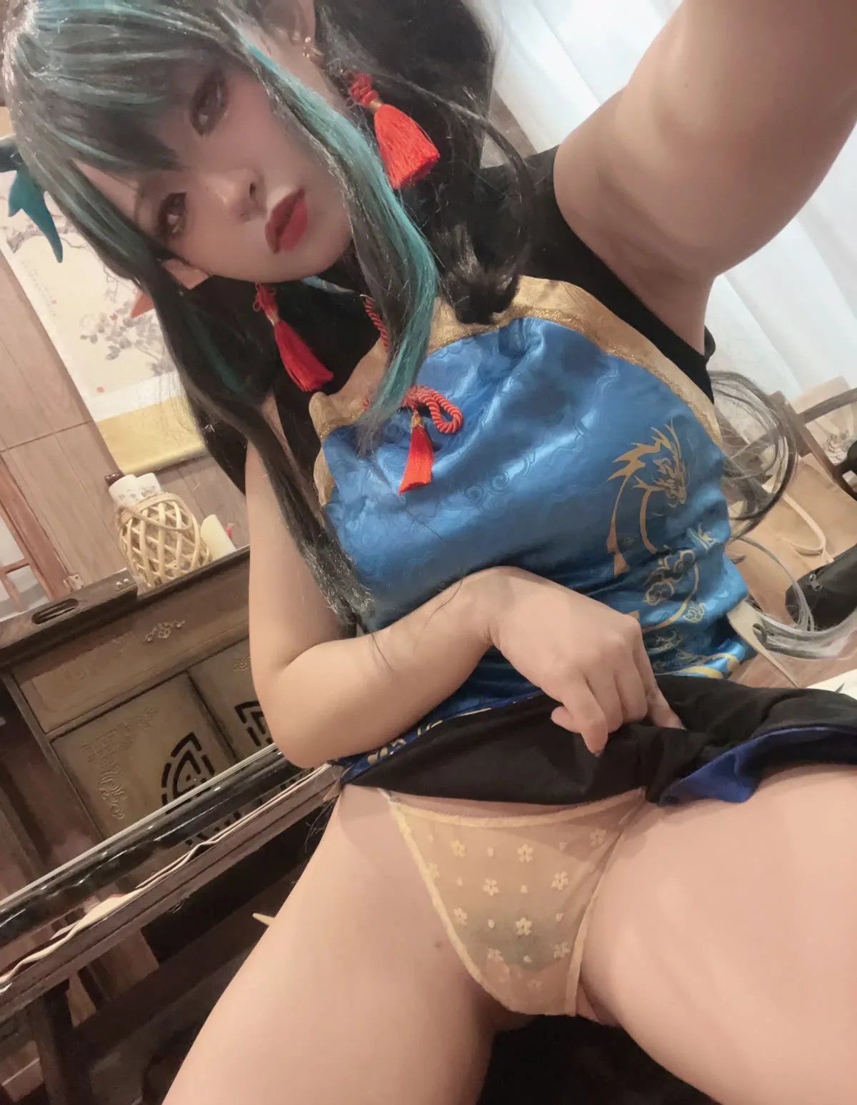 小和甜酒 Cosplay写真资源合集下载