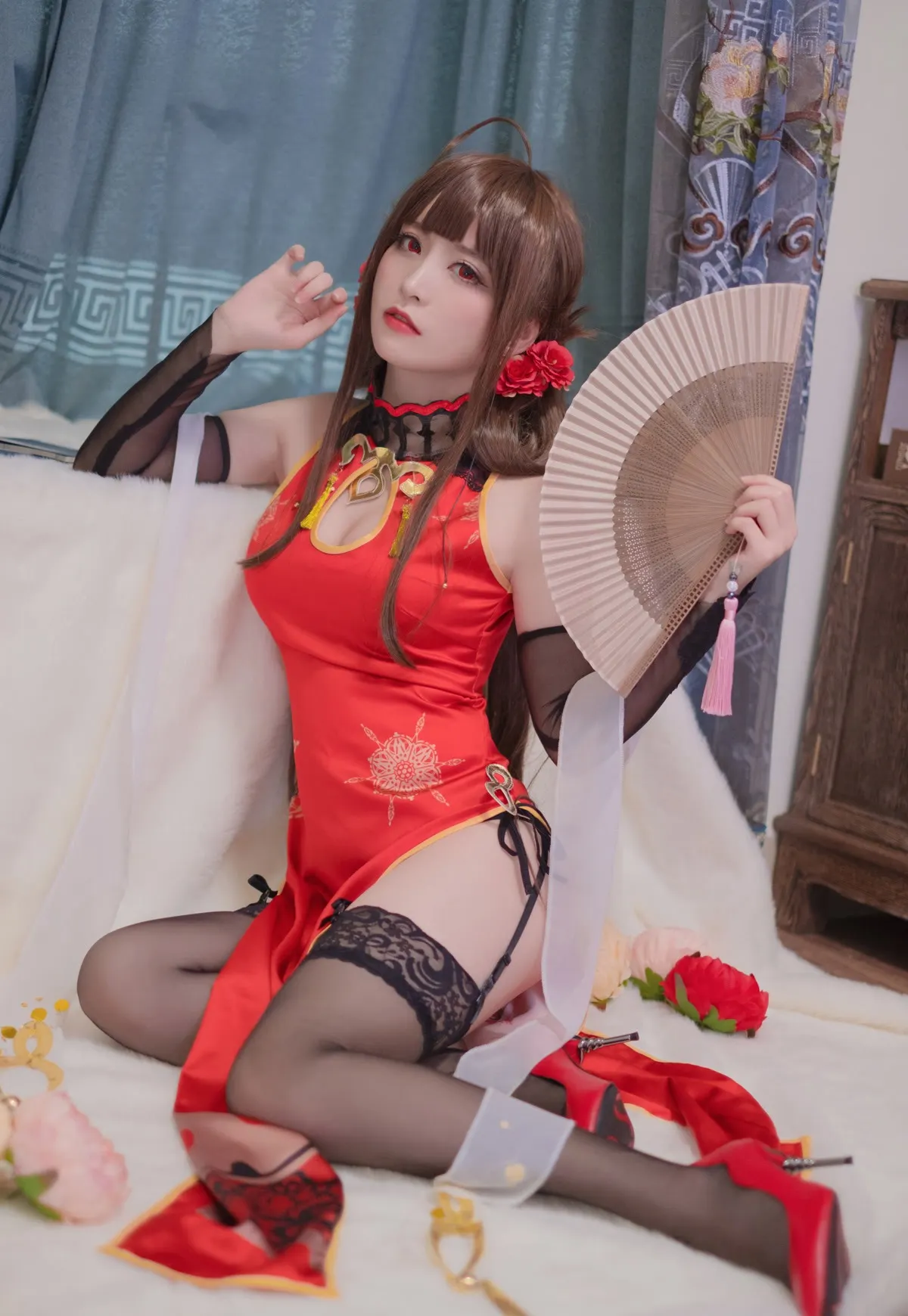 星野saori Cosplay优质写真图包合集下载